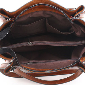 Hot Selling Leather Duffel <b>Bags</b> for <b>Men</b> Women Genuine Leather Travel Overnight Weekend Leather Duffle <b>Bag</b> - Product Image 5