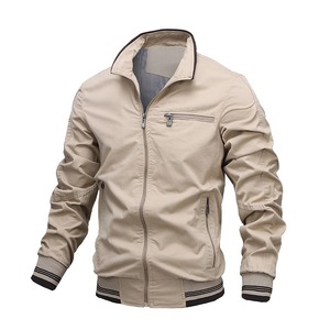 Blouson bomber beige pour homme, manches régulières, fermeture éclair, coupe-vent, décontracté, pour l'automne, en polyester et coton, col montant - Product Image 1