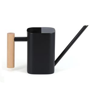 บัวรดน้ำสแตนเลสสีทองพรีเมียม ปากยาว สำหรับรดน้ำต้นไม้ตกแต่ง ใช้ได้ทั้งในร่มและกลางแจ้ง สำหรับสวน ระเบียง - Product Image 5