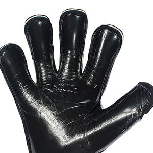 Gants de gardien de but de qualité supérieure, personnalisés, contact de la paume avant en latex, dos en latex haute mousse et enveloppe de pouce en silicone injecté - Product Image 5