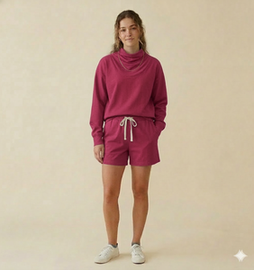 Conjunto de Camiseta de Cuello Alto y Pantalones Cortos para Mujer, Inspirado en Conceptos Creativos de Moda, con una Composición Distintiva de Dos Piezas - Product Image 1