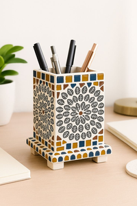Porte-stylo de bureau de haute qualité avec incrustation en os et motif carré pour accessoires de bureau ou calendriers par Barkah Star - Product Image 5