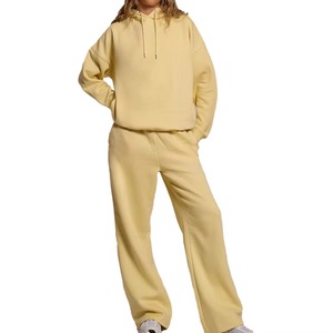 Ensemble de survêtement personnalisé pour femme en coton premium French Terry, coupe oversize, fabricant de vêtements en gros OEM ODM - Product Image 1