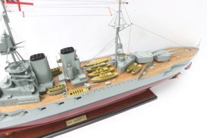 GIA NHIEN CO.LTD โมเดล HMS WARSPITE ของตกแต่งบ้านไม้สไตล์คลาสสิก งานแฮนด์เมด พร้อมตั้งโชว์ งานแกะสลัก ของสะสม - Product Image 6