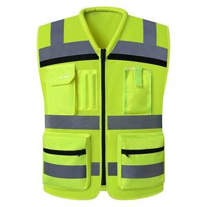 Veste de travail de sécurité réfléchissante pour hommes, en tissu tricoté 100% polyester haute visibilité, pour travaux routiers, avec logo personnalisé - Product Image 4