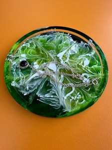 Handcrafted Lightweight Resin Serving Tray with Green & White Natural Finish Food Safe Decorative Organizer Gift Tray Home <b>D</b>écor - Product Image 2