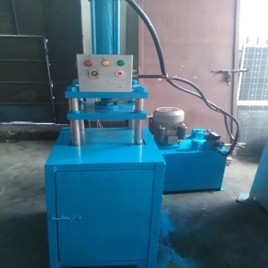 Heavy Duty <b>Hydraulic</b> <b>Press</b> Machine Suitable For Industrial Manufacturing Metal Punching Straightening And Component Forming - Product Image 2