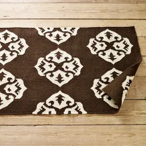 抽象设计羊毛平织地毯价格便宜，价格最好，由印度地毯制造商定制