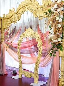 Mandap de Madera Tradicional para Bodas Gujarati, Elegante Mandap de Estilo Abierto con Acabado Dorado, Compre Mandapam para Bodas Tamil de Mayur-Design en EE. UU. - Product Image 3