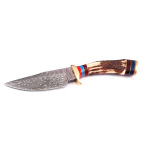 Couteau de chasse artisanal en acier de Damas, couteau de bushcraft haut de gamme pour l'extérieur, lame pleine en acier forgé à la main, lame fixe à motif, pour la survie - Product Image 1