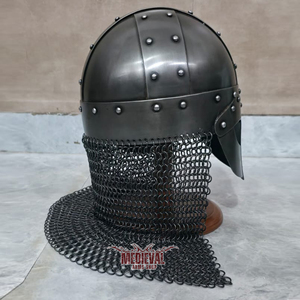 Casque Viking médiéval fait main en acier doux gris fumé avec chaîne de mailles pour reconstitution historique, cosplay et fête d'Halloween - Product Image 3