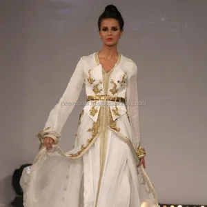 インドネシアの女性スタイルのパールホワイトカフタン、刺Embroidery、ベルト、スタイリッシュな袖のデザイン