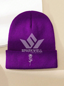 Bonnet ajustable violet avec motif rose brodé 100% acrylique unisexe, style décontracté pour adultes, avec bouton - Product Image 3