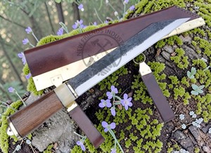 Couteau Viking Seax en acier à haute teneur en carbone forgé à la main, lame de 12 pouces, manche en bois de noyer avec embout en laiton, meilleur couteau sax médiéval pour collectionneur - Product Image 4