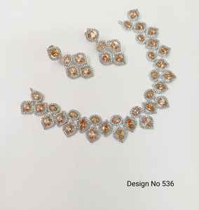 Ensemble de bijoux glamour classique plaqué argent avec strass orange, collier et boucles d'oreilles, pour mariages, fiançailles et événements nocturnes - Product Image 1