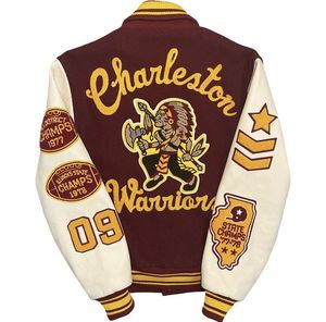 Chaqueta Universitaria Charleston Warriors para Hombre, Diseño con Parches Bordados, Color Granate, Estilo Vintage, Impermeable y Ecológica - Product Image 4