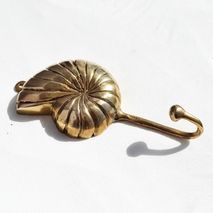 Porte-manteau mural en métal style victorien rustique, bronze vieilli, pour entrée et buanderie, quincaillerie de mobilier haut de gamme, crochets doubles - Product Image 5