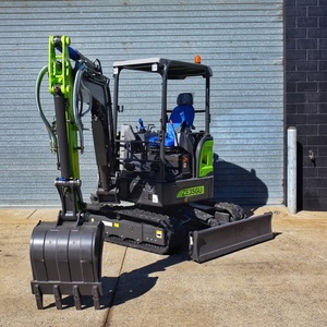 Mini Excavadora Resistente de 3.5 Toneladas, Excavadora de Construcción con Estructura Robusta, Motor Potente y Control Hidráulico Suave - Product Image 1