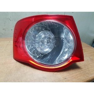 ไฟท้ายซ้ายด้านนอกมือสองแท้รุ่น Jetta V ปี 2005-2010 รหัสอะไหล่ 1K5945095 - Product Image 1