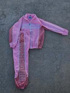 Conjunto Deportivo Rojo con Capucha para Hombre de Alta Calidad, con Cremallera y Estampado de Letras, Fabricante de Ropa Urbana - Product Image 6