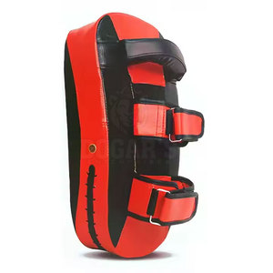 Pad de Muay Thai multi-couches absorbant les chocs pour améliorer la puissance des coups, la précision, la vitesse et l'endurance - Product Image 3
