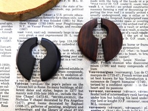ต่างหูไม้โรสวูด รูปทรงครึ่งวงกลม ผิวเรียบเนียน วัสดุสำหรับงานฝีมือ - Product Image 6