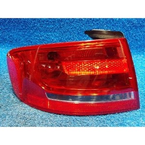 Conjunto de Luz Trasera Izquierda para A4 B8 8K 2007-2011, Usado, OEM 8K5945095D - Product Image 1