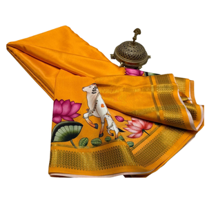 Elegante Saree Naranja Mostaza con Borde Decorativo de Zari y Diseño de Vaca - Product Image 2
