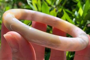 Wholesale Supply Handmade Colorful Resin <b>Bangles</b> <b>Set</b> Lightweight Durable and Trendy Fashion for Women Available for Sale - Product Image 6