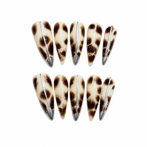 Gotas de agua largas Crema suave Beige Acrílico Esmalte de uñas Prediseñado para Leopard Night High Street Fashion - Product Image 1