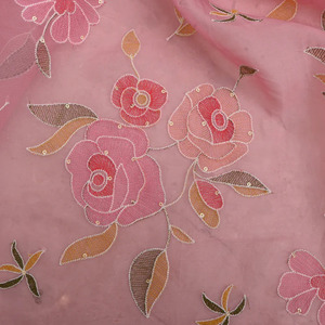 Tela de encaje bordada con lentejuelas de rejilla cuadrada premium, textil de malla a la moda para la confección de prendas de lujo. - Product Image 4