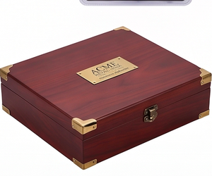 Juego de cubiertos de acero inoxidable con mango de cerámica azul real y detalles en oro PVD, resistente al óxido, moderno y lujoso para cenas y fiestas. - Product Image 4