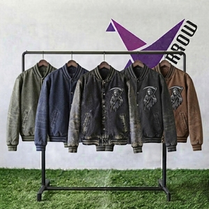 Chaqueta Varsity de Forro Polar con Mangas de Cuero, Estilo Vintage, Lavado Ácido, para Hombre, Precio Bajo, Chaqueta Bomber Pesada con Parches y Botones a Presión - Product Image 6