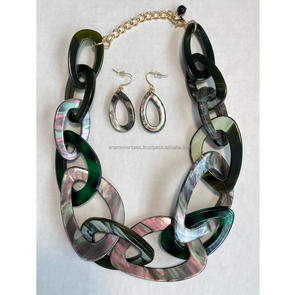 Handmade Polished Natural Buffalo Horn Necklace Eco-Friendly Antique Imitation Art Collectible Wholesale - Product Image 2