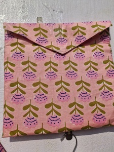 Ensemble de pyjama en coton imprimé floral Buta avec pochette, vêtements de détente pour femmes, ensemble de nuit coordonné, vêtements de nuit doux et respirants - Product Image 6