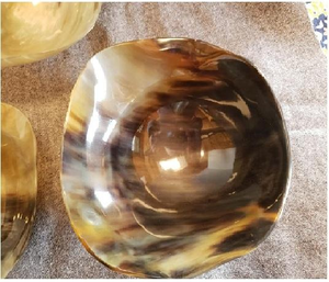 Exquisito Plato de Cuerno de Búfalo Pulido a Mano de Alta Calidad, Diseño Animal, Tradicional Indio, para Postres y Frutos Secos - Product Image 3