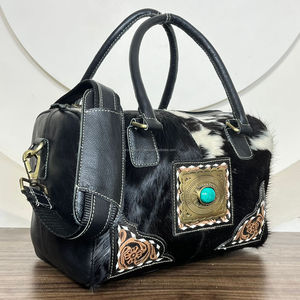 Sac de voyage unisexe portable en cuir véritable fait à la main, en cuir de vache à poils, avec pierre turquoise, petit sac de voyage - Product Image 4