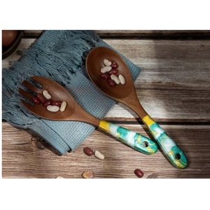 Ensemble de couverts élégants en bois naturel pour la maison et l'hôtel, comprenant des fourchettes et des ustensiles de cuisine uniques - Product Image 1