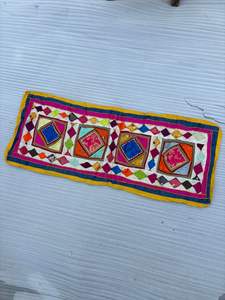 ผ้าปะติดปักลายวินเทจทำมือ – แผงผ้าตกแต่งสไตล์โบโฮหลากสี - Product Image 4