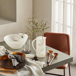 Tasse en résine brillante faite à la main – Tasse à café et à thé haut de gamme pour boissons chaudes et froides, vaisselle de cuisine moderne et durable - Product Image 1