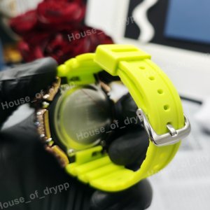 Reloj de Lujo Iced Out con Correa de Goma Verde Neón, Bisel de Moissanita, Pantalla Analógica Digital, Unisex, Estilo Bust Down - Product Image 5