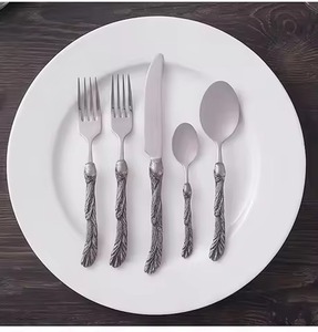 ชุดช้อนส้อมพรีเมียม สแตนเลสสตีล สำหรับไลฟ์สไตล์และตลาดอาหาร - Product Image 2