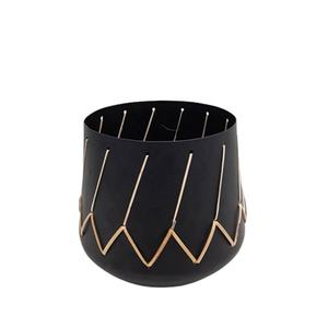 Pot de fleurs minimaliste en métal avec détails en rotin, finition thermolaquée, écologique, design elliptique classique, pour plantes d'intérieur - Product Image 4