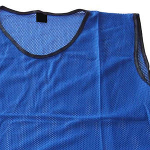 Maillot d'entraînement de football personnalisé avec logo, gilet de football à manches courtes en tissu mesh, séchage rapide et respirant - Product Image 5