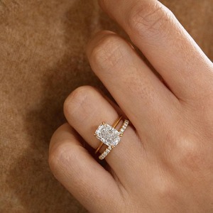 Luxury 3.15 CT Lab Grown Diamond VS+ Clarity IGI Certified Minimalist Engagement <b>Ring</b> 14K Yellow Gold Knife Edge Band - Product Image 3