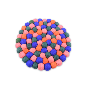 Tapis et sous-plats en feutre multicolores élégants pour le confort et le style - Product Image 1