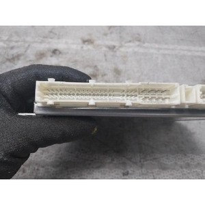 โมดูลควบคุม ABS สำหรับรถยนต์ S-class ปี 2002-2009 มือสอง ของแท้ รหัส 2205453532 - Product Image 6