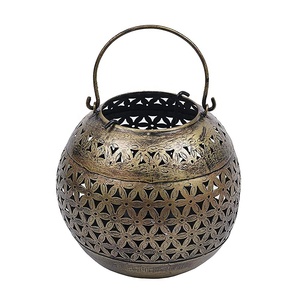 Linterna en forma de bola de Metal pesado, con diseño perforado agradable, estilo exclusivo, decorativa, para decoración del hogar - Product Image 1
