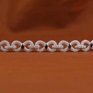 Bracelet de luxe en argent S925 avec moissanite, maillons ronds micro-pavés, plaqué rhodium, design géométrique pour femme, usage quotidien - Product Image 1