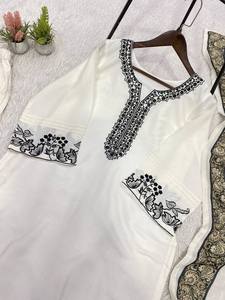 Conjunto de traje Salwar de rayón premium con bordado de espejos auténticos y dupatta de algodón Mal - Product Image 5